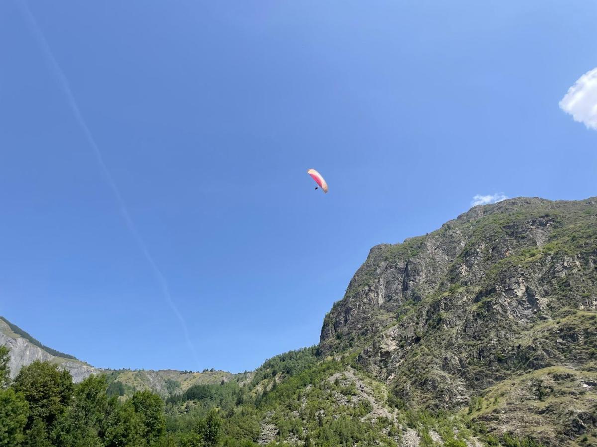 Ferienwohnung Venosc-Les 2 Alpes , Rez De Jardin Exterior foto